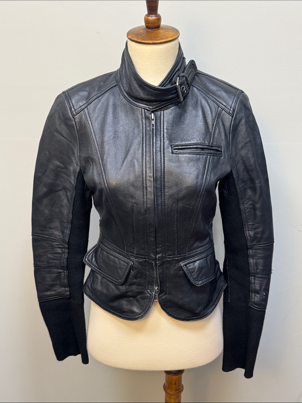 Vintage Y2K era Bebe lamb nappa leather moto jacket women’s sz XS